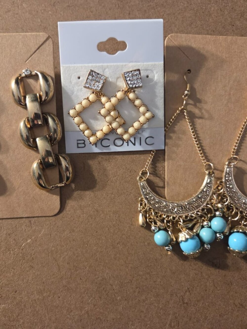costume jewelry Lot with colored gold